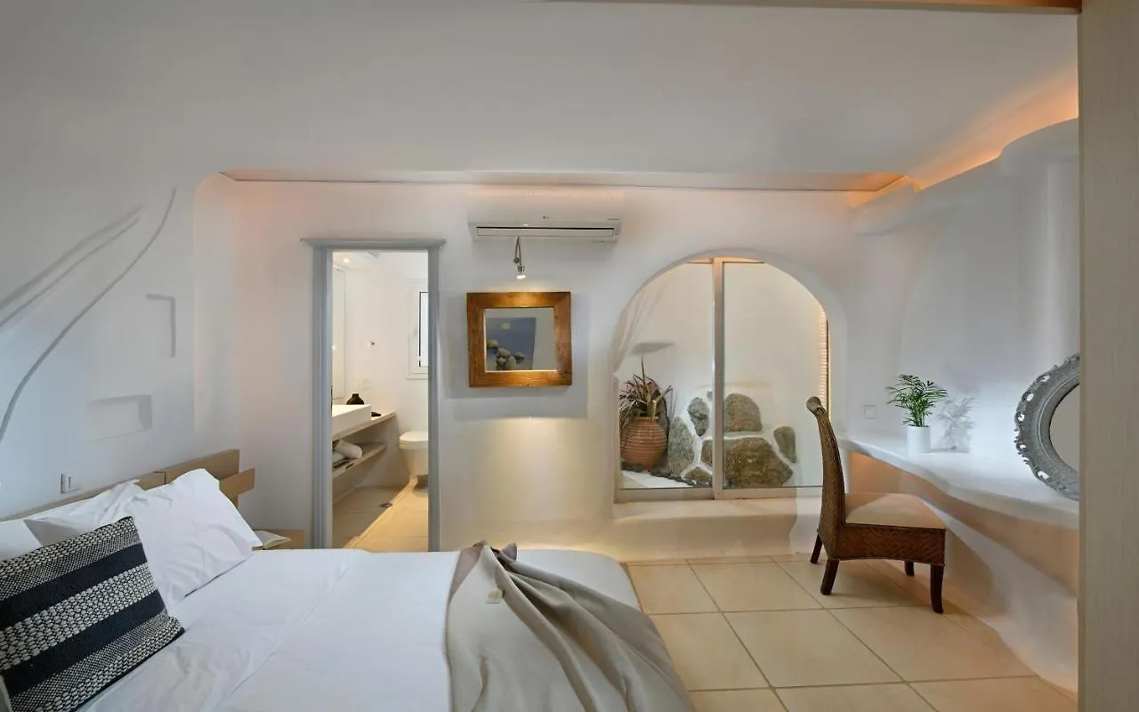 Charming Villa In Platis Gialos With Private Pool Paradise Beach  Grecja