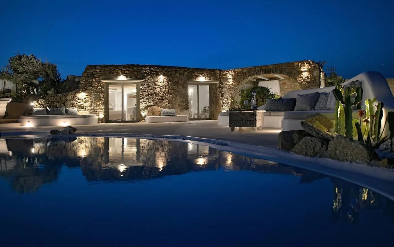 Charming Villa In Platis Gialos With Private Pool Paradise Beach  Grekland